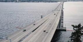 SR-520 Bridge Image